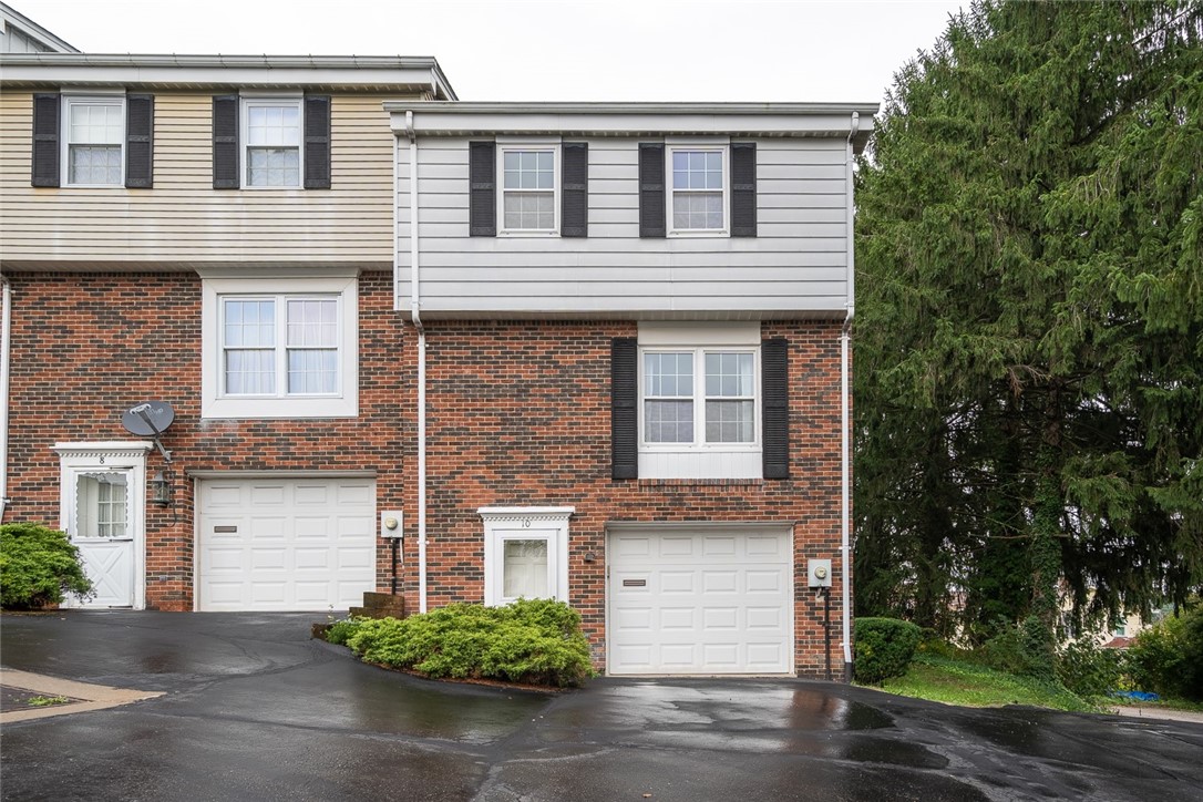 10 Walnut Ct — photo 1