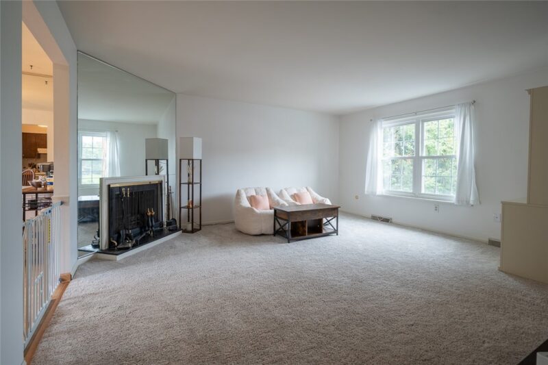 10 Walnut Ct — photo 3