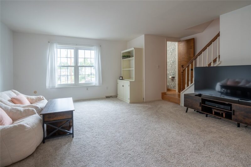 10 Walnut Ct — photo 4