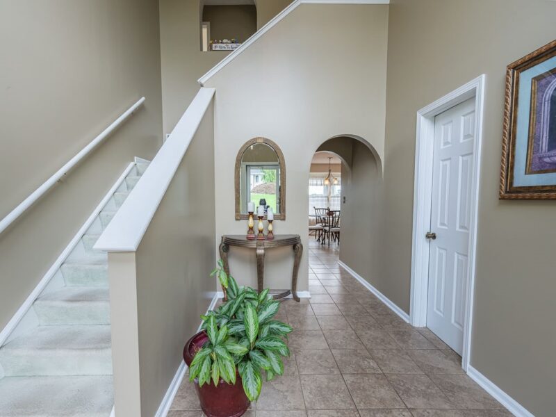 718 Woodbridge Drive — photo 6