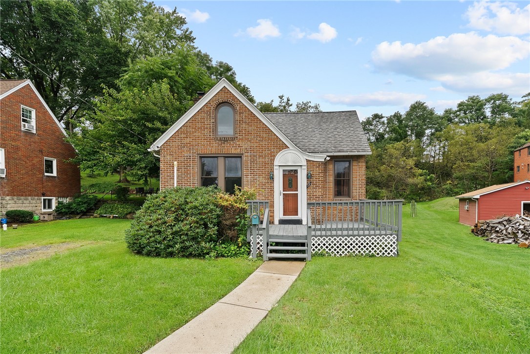 12 Sunrise Dr — photo 1