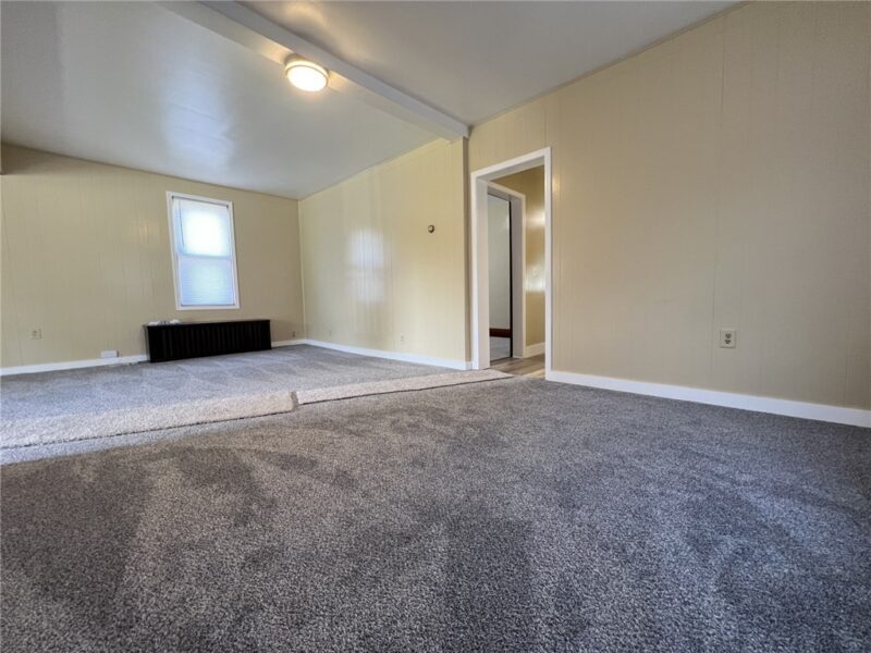 131 E Askren St — photo 6