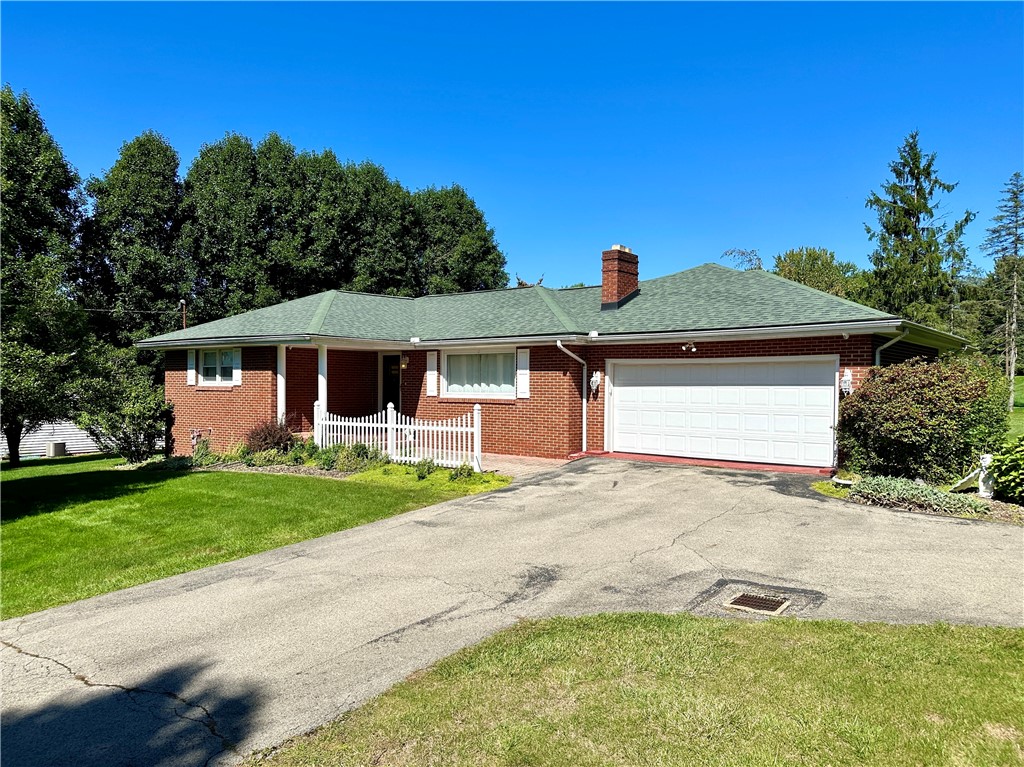 22 Meadowbrook Dr — photo 1