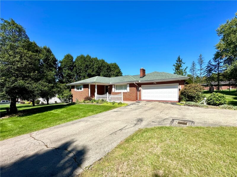 22 Meadowbrook Dr — photo 3