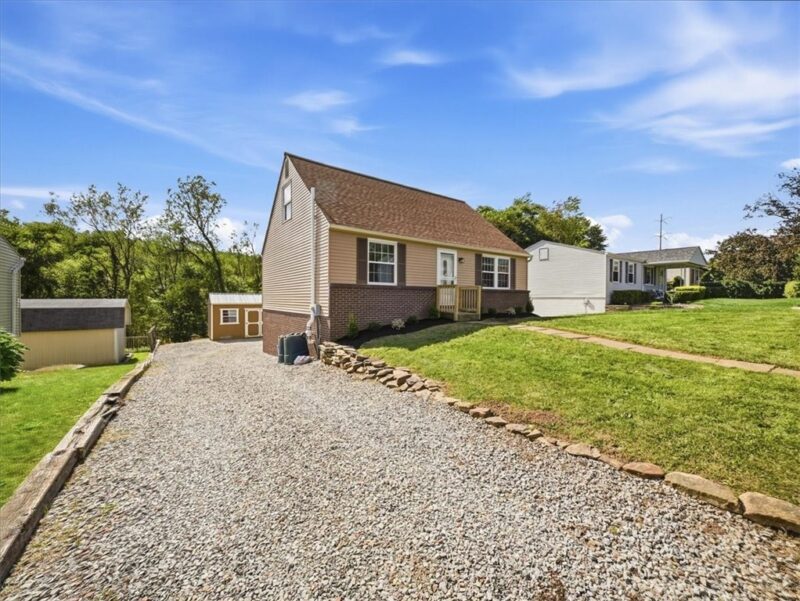 3413 Durr Dr — photo 2