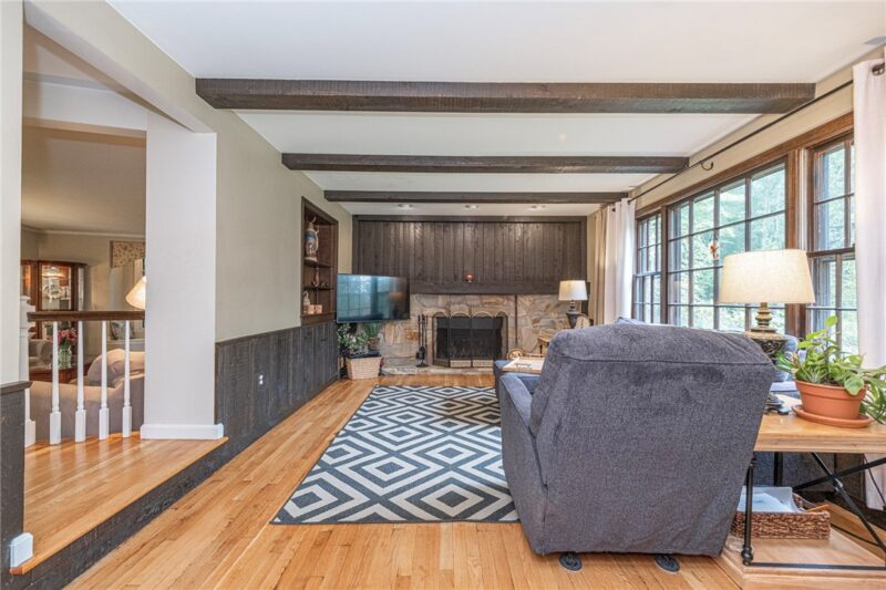 3345 Brookdale Drive — photo 5