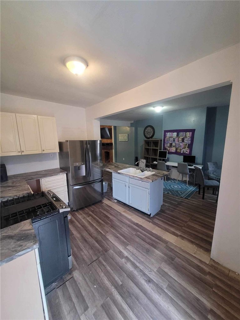 7213 Race St — photo 4