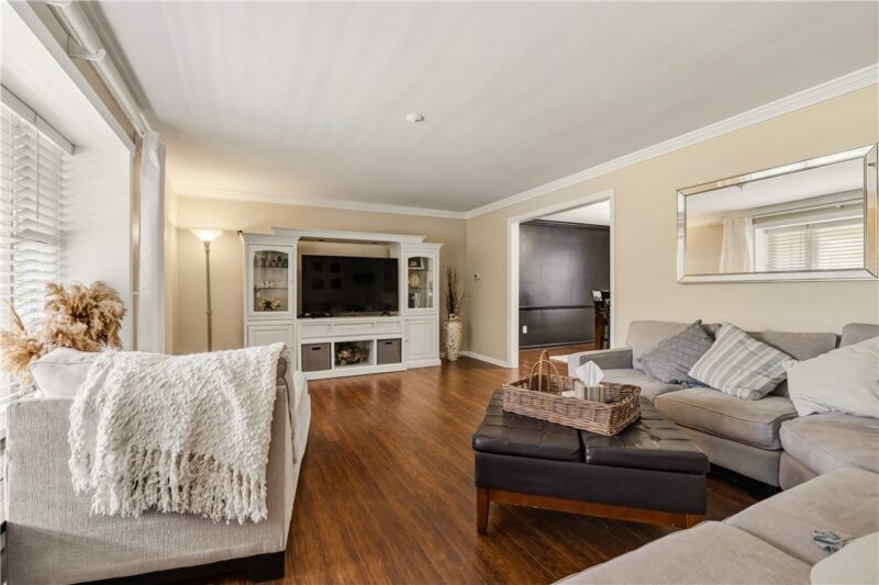 117 Yorktown Rd — photo 5