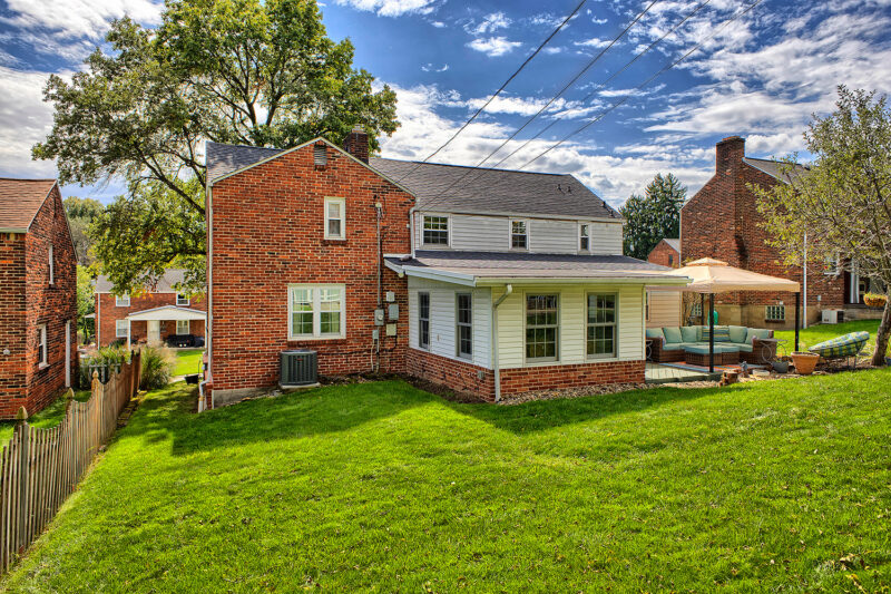 5358 Fieldcrest DRIVE — photo 7