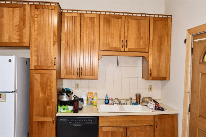 1400 Reuben St — photo 5