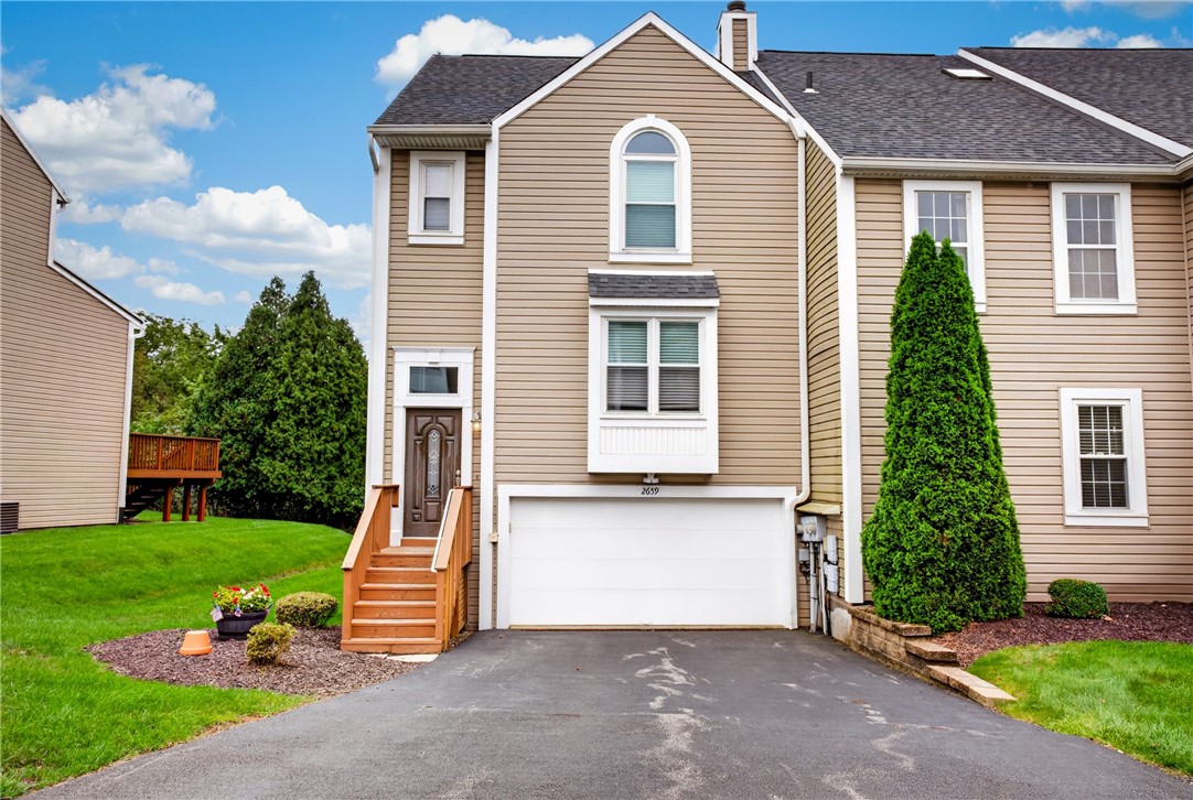 2659 Hunters Pointe Drive — photo 1