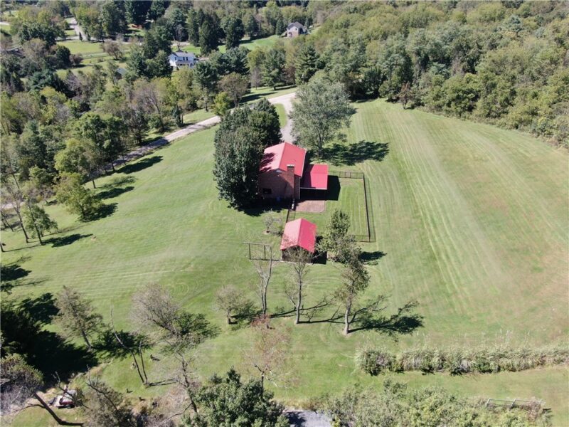 16 Linn Farm Rd — photo 4