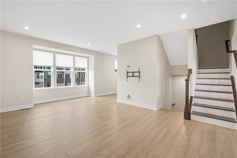 120 Crown St — photo 2