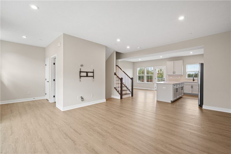 120 Crown St — photo 4