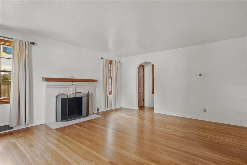 110 Buehner Drive — photo 8