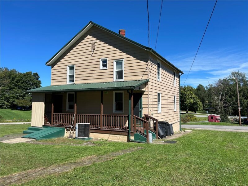 130 PATTON ST — photo 4