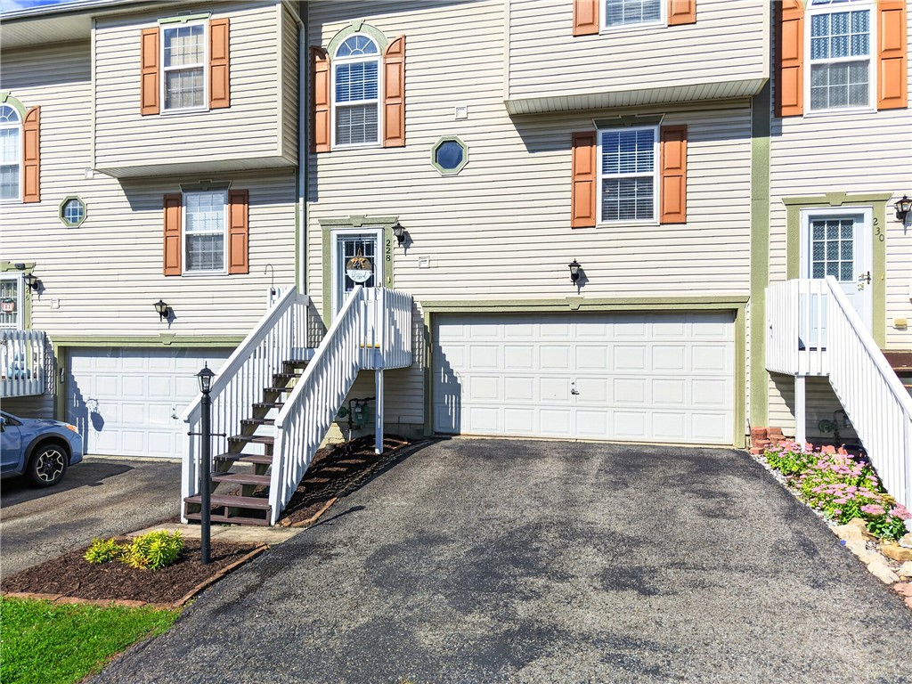 228 Scenic Hill — photo 1