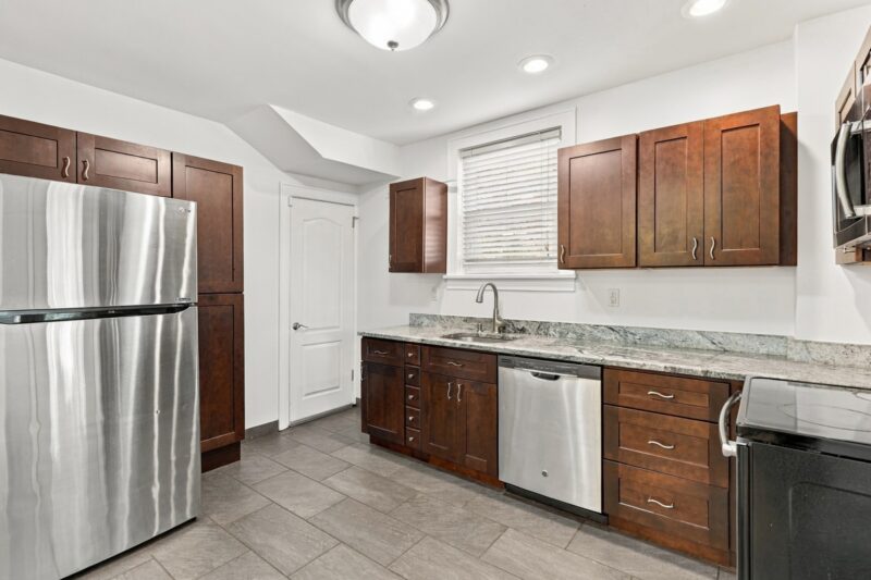 6533 Rosemoor Street — photo 8
