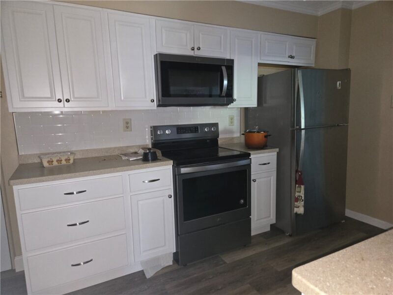 820 E Beau 3L — photo 8