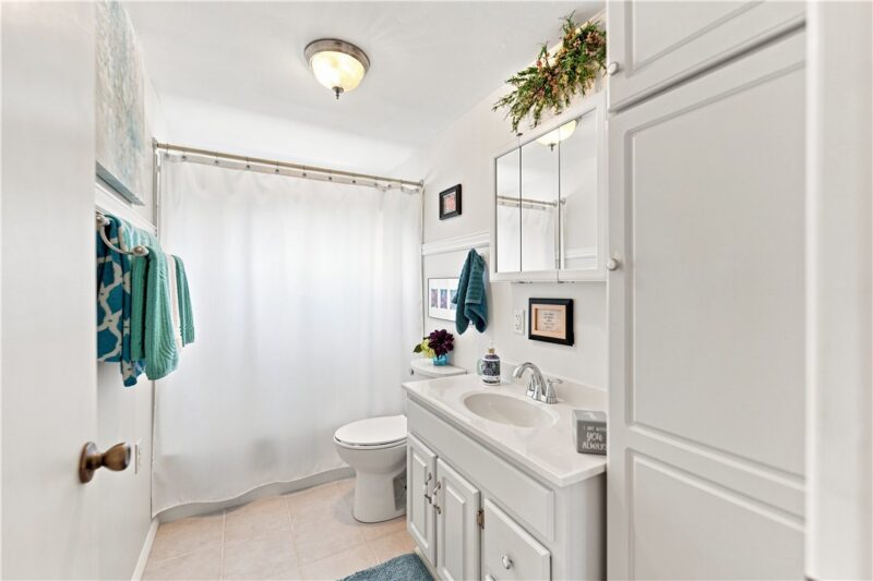 150 Melzina St — photo 8