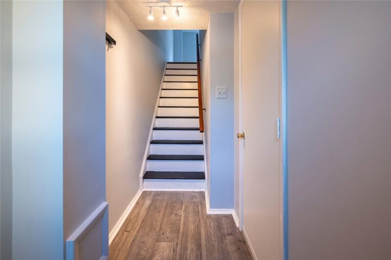 332 Fawn Trail — photo 4