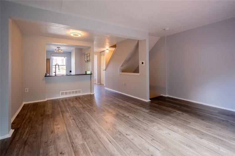 332 Fawn Trail — photo 8