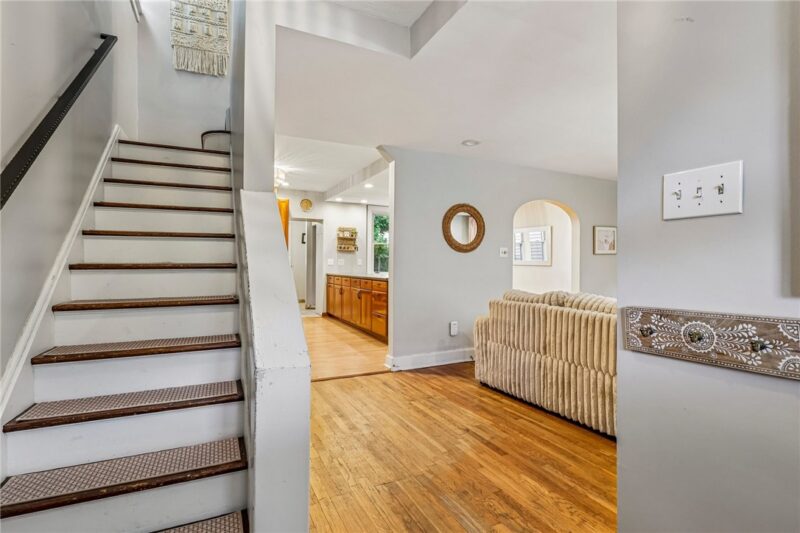 413 Lenox Ave — photo 5