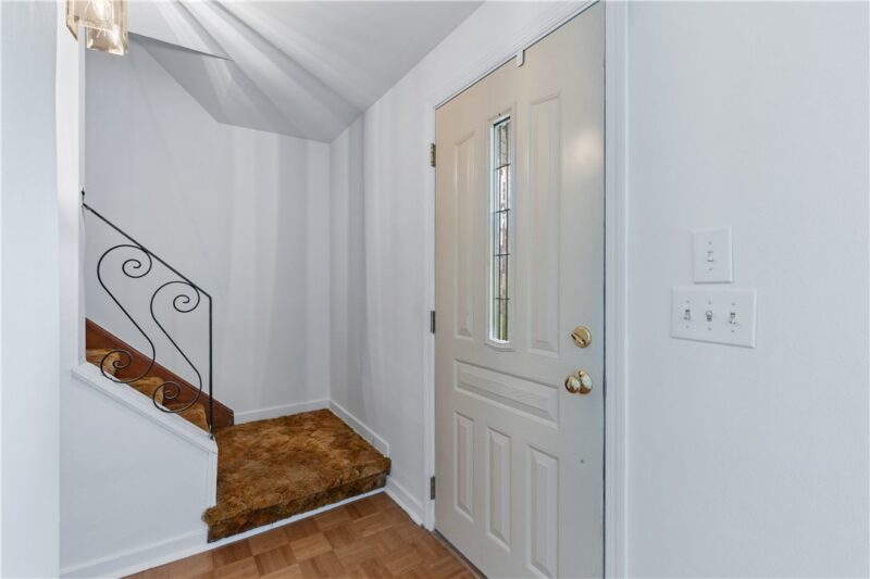 1203 Vivjon Dr — photo 8
