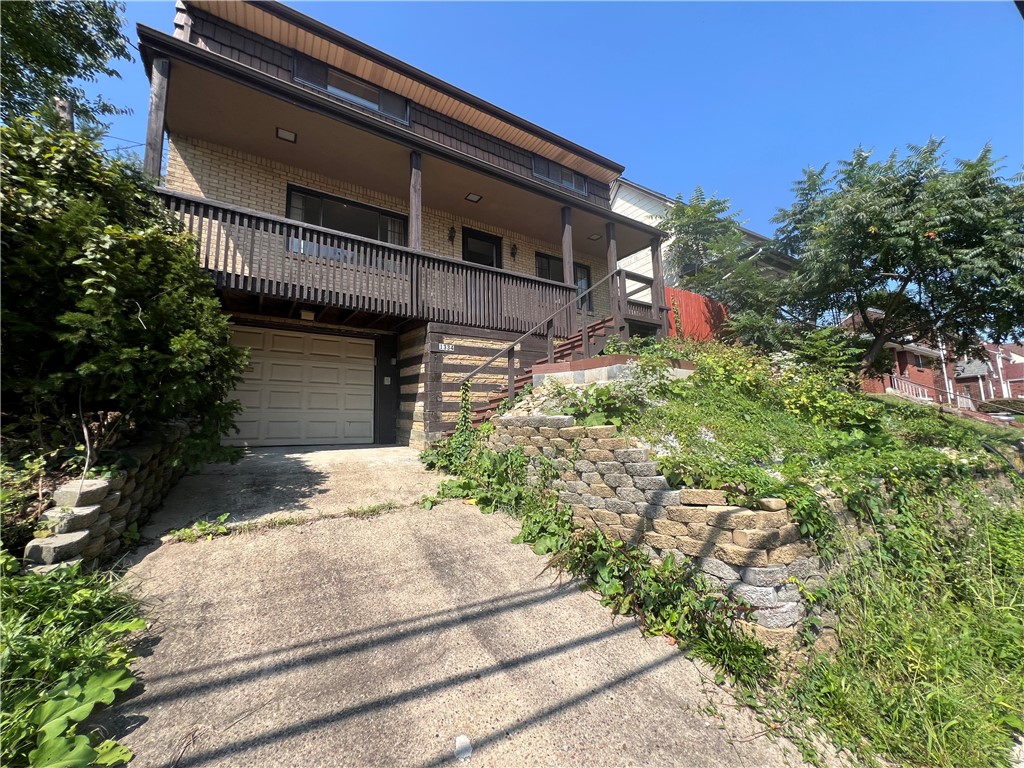 1334 Broadway Ave — photo 1