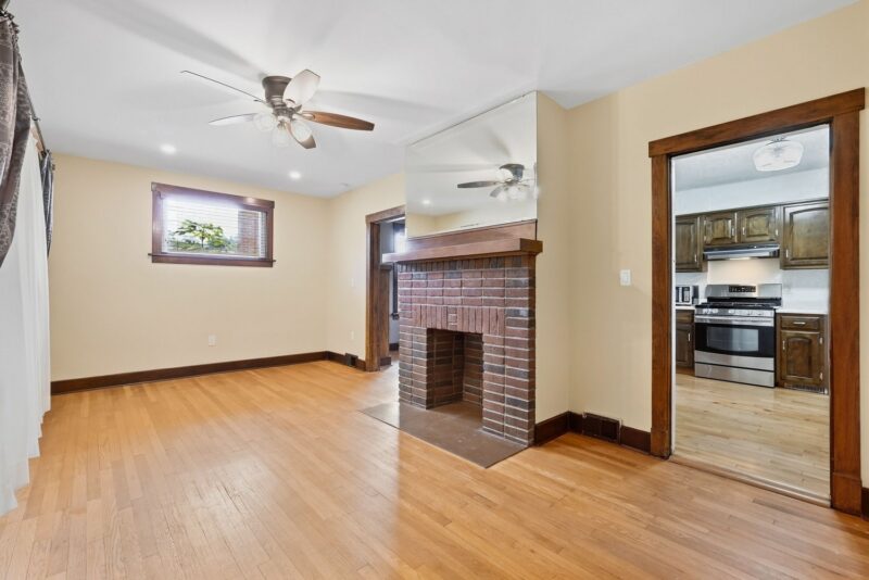 10 Broadmoor AVENUE — photo 6