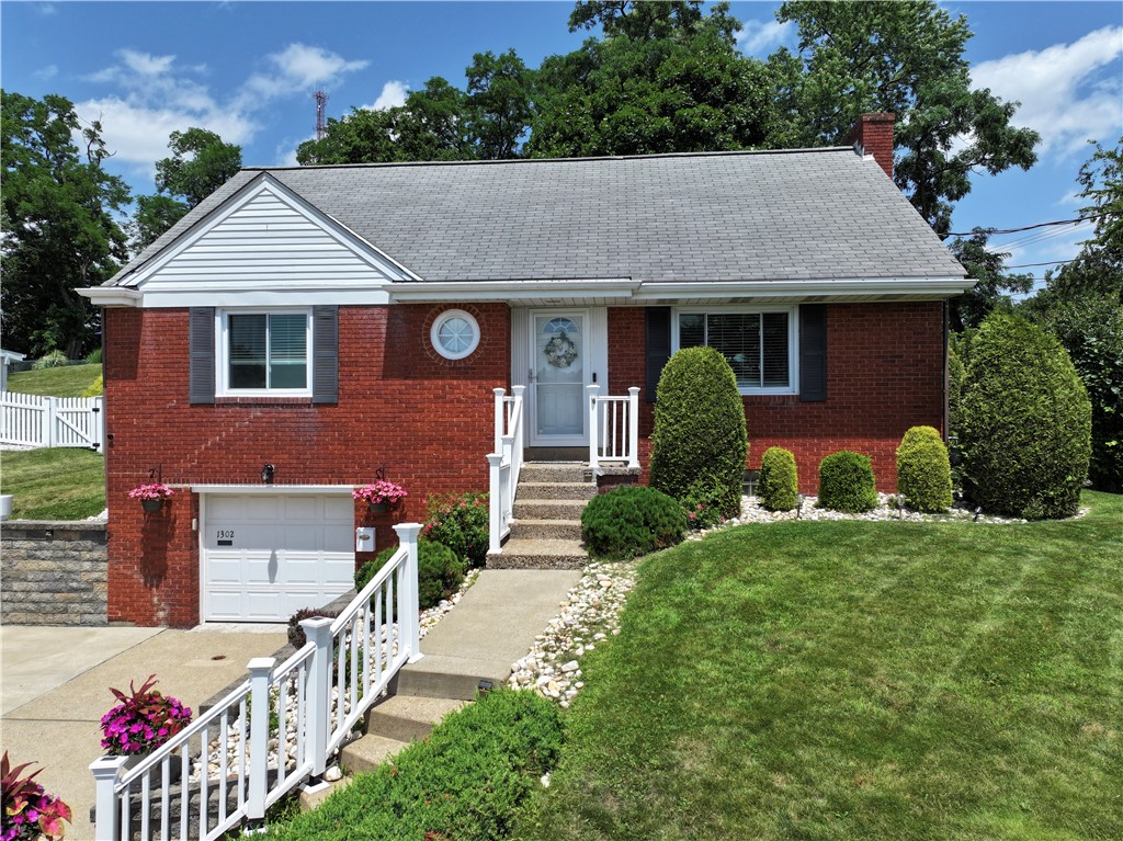 1302 Kirsopp Ave — photo 1