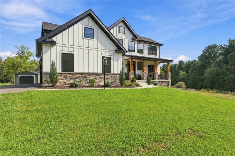 1512 Cavitt Rd — photo 2