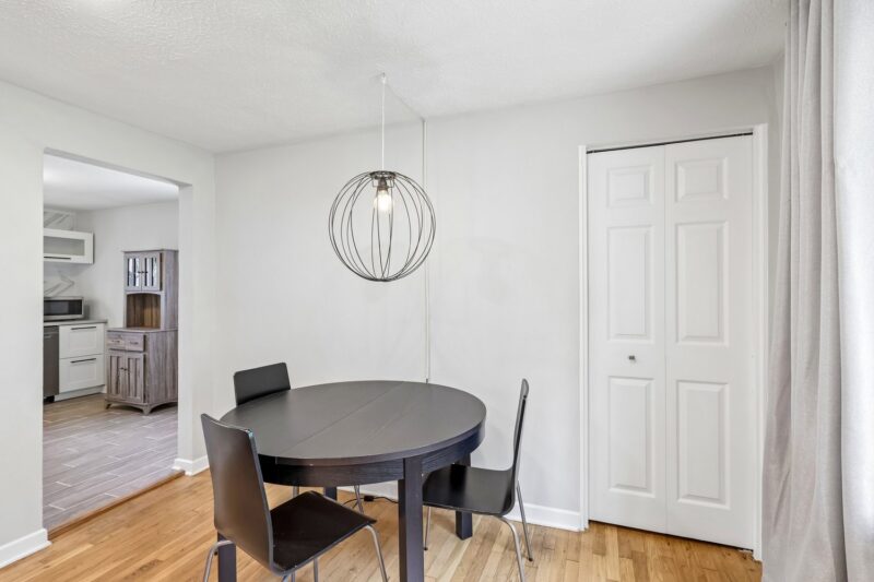 719 Darlington STREET — photo 5
