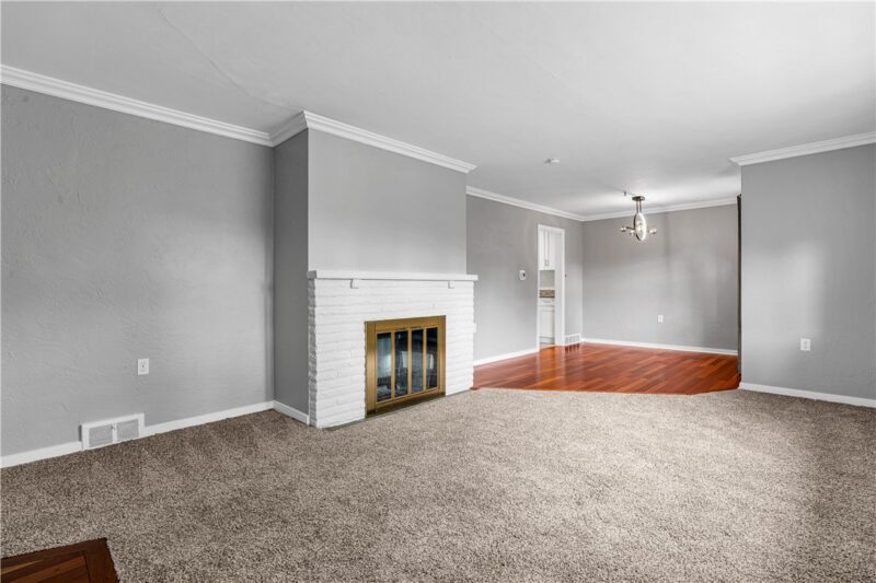 318 Center Church Road — photo 4