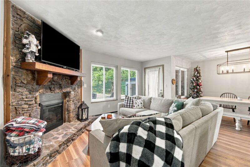 4514 Nordic Way — photo 2