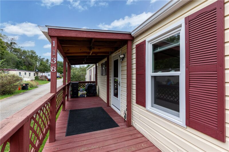 1138 N Branch Rd — photo 3