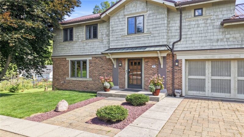 320 Robertson Rd — photo 4