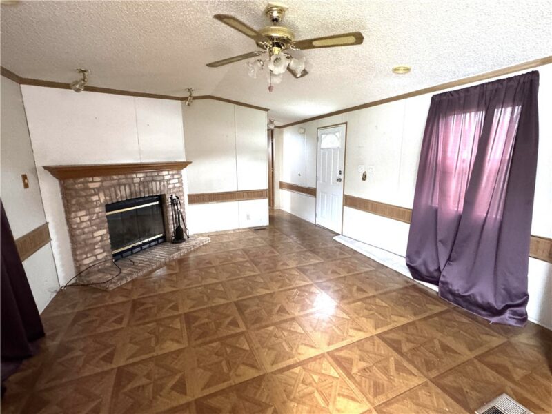 19 Holly Hill Dr — photo 3