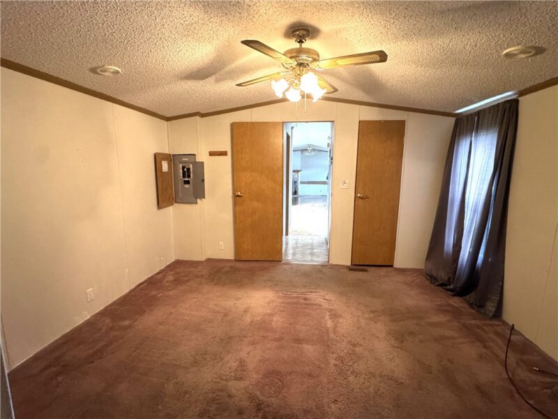19 Holly Hill Dr — photo 7