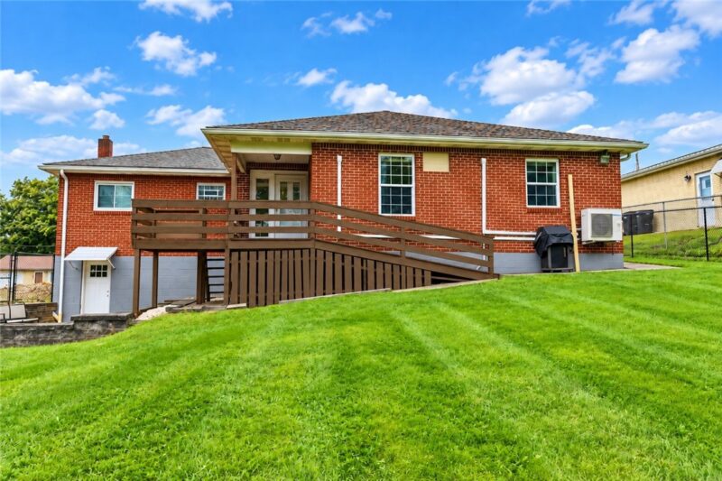 113 Elm Dr — photo 4