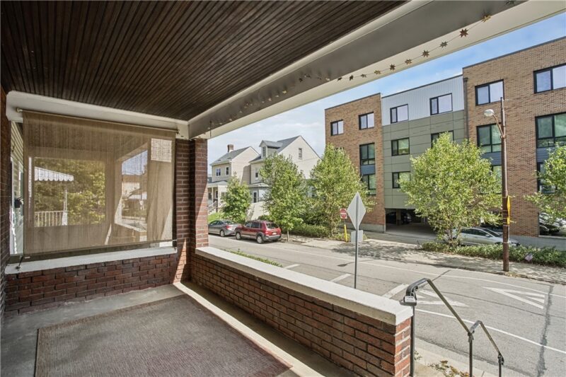 1823 Jancey St — photo 2