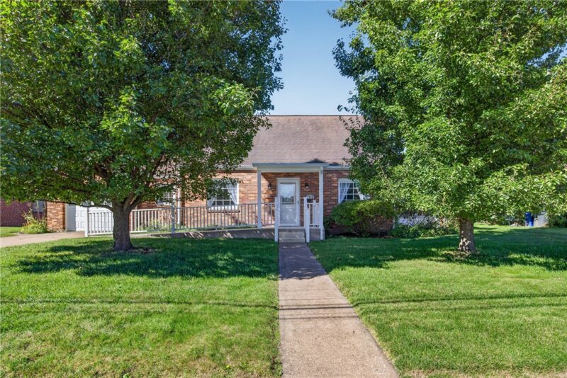 1116 Sarah St