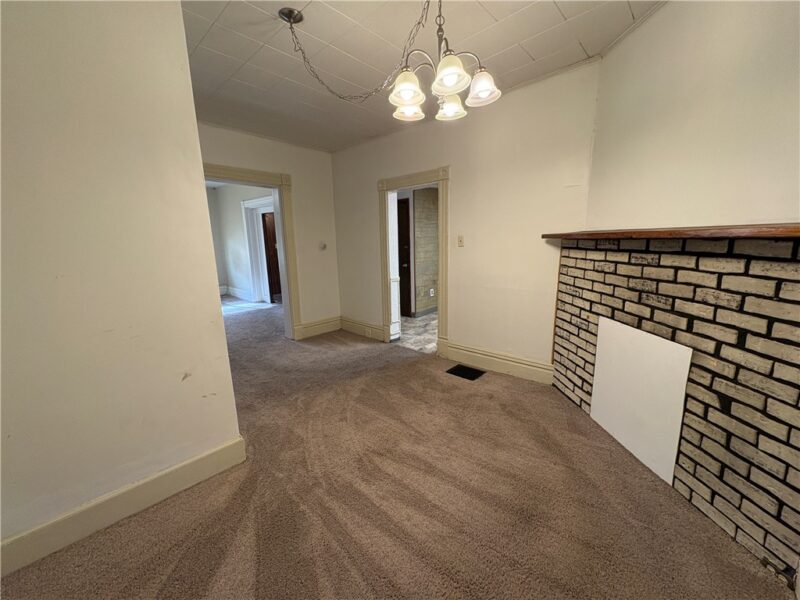 415 Broad St — photo 6
