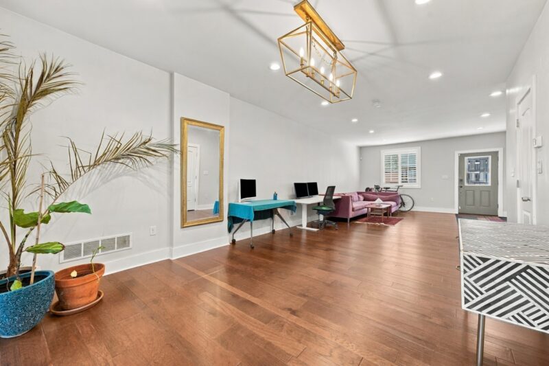2611 Stella STREET — photo 7