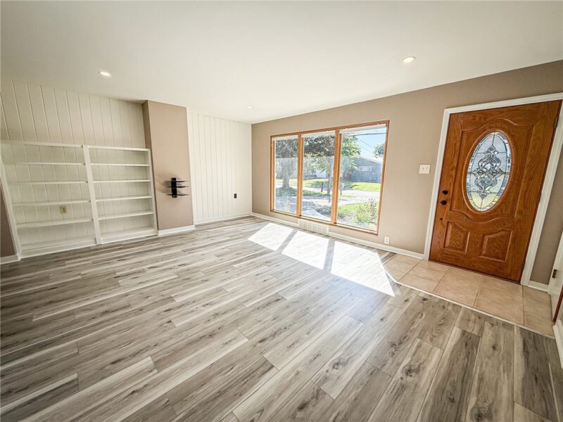 108 Germaine Rd — photo 2