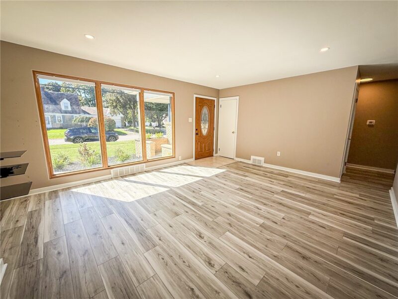 108 Germaine Rd — photo 5