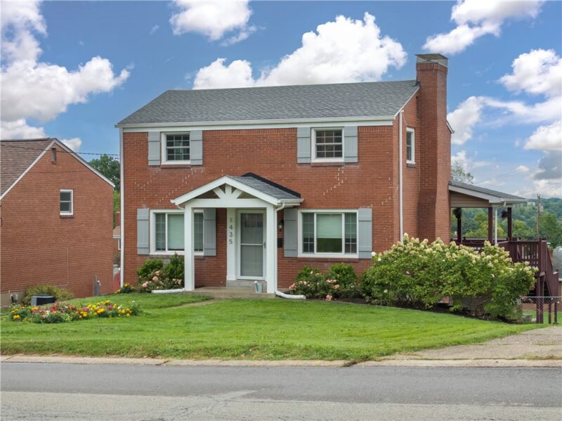 1435 Critchfield Dr