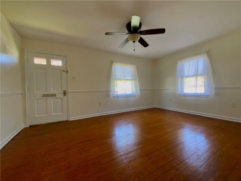 3210 46th Street — photo 3