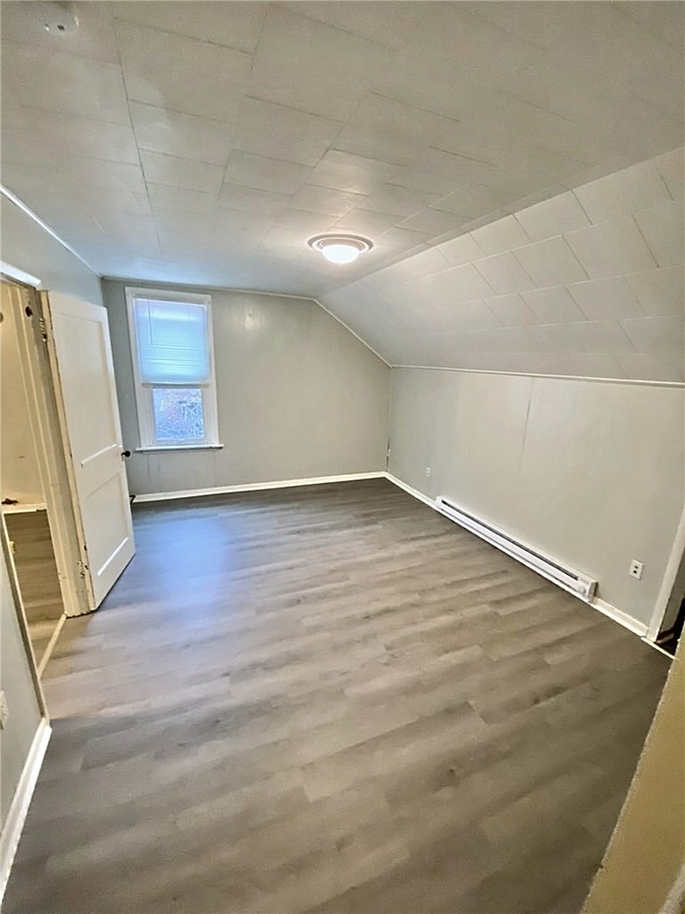 75 Angle Street — photo 4
