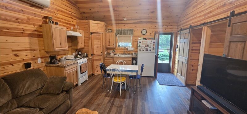 160 Cedar St — photo 6